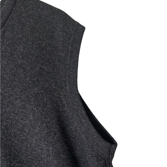 Vtg LL Bean 100% Lambswool Knit Sweater Vest VNeck Pullover Charcoal Gray Men XL - Picture 3 of 6